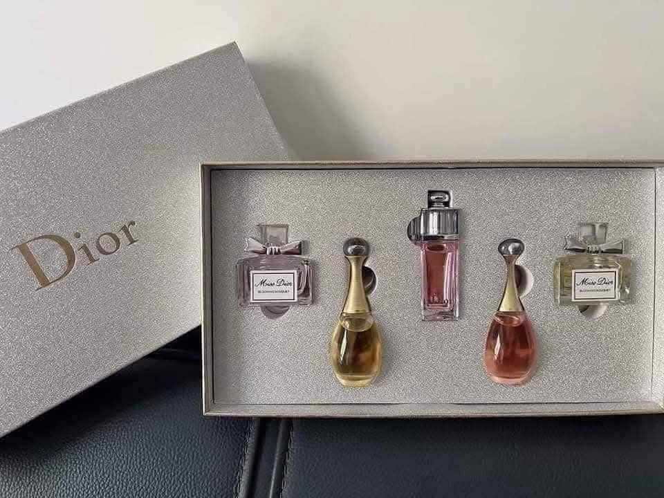 Dior Less Perfume Set